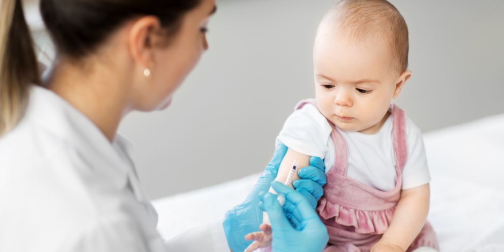 bébé chez le pédiatre